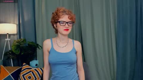 Snapshot of odettechurchwell chatting on 21, 9, 2025 Eli online show from 21, 9, 2025