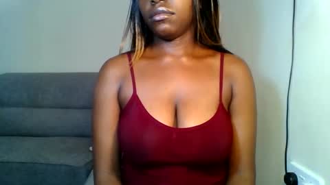 Snapshot of odrienna chatting on 9, 5, 2026 odrie online show from 9, 5, 2026