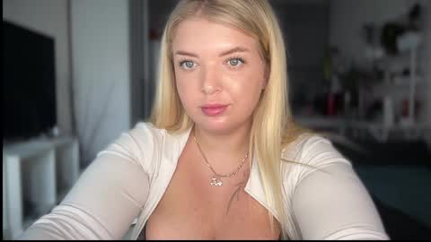 Snapshot of odriolsen chatting on 26, 3, 2026 Odri online show from 26, 3, 2026