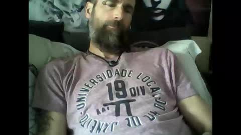 Snapshot of oedipe666 chatting on 3, 6, 2026 oedipe666cam online show from 3, 6, 2026