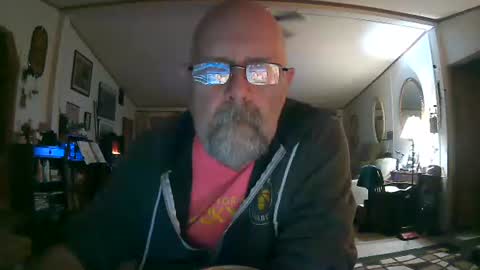 Maximus No Mo online show from 22, 12, 2025