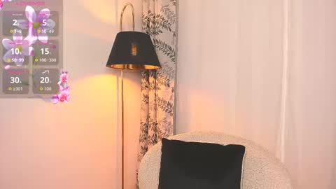 Snapshot of oh__holly chatting on 20, 12, 2025 Holly online show from 20, 12, 2025