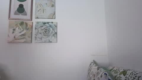 ohanna_ online show from 22, 4, 2026