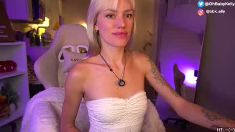 Kelly online show from 10, 11, 2025