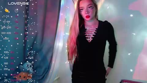 Snapshot of ohiko4545 chatting on 4, 3, 2025 katarina online show from 4, 3, 2025