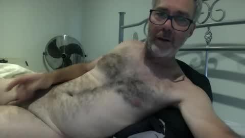 Snapshot of oiledcouple1 chatting on 25, 10, 2025 oiledcouple1 online show from 25, 10, 2025