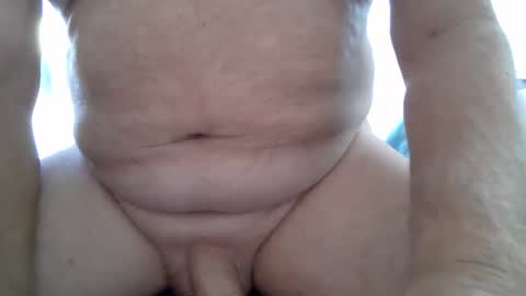 Snapshot of oiledupcocks chatting on 6, 11, 2025 oiledupcocks online show from 6, 11, 2025