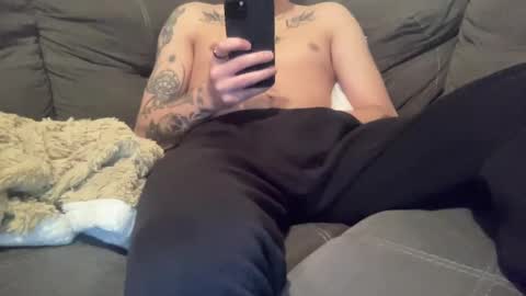 Snapshot of oitnb12345 chatting on 31, 12, 2024 oitnb12345 online show from 31, 12, 2024