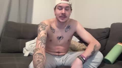 Snapshot of oitnb12345 chatting on 2, 1, 2025 oitnb12345 online show from 2, 1, 2025