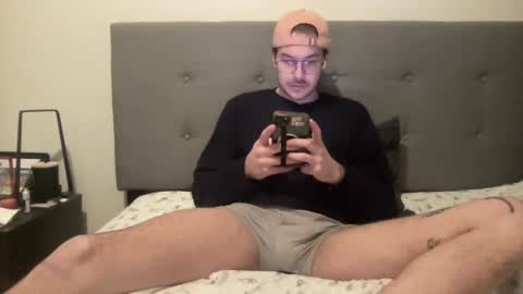 Snapshot of oitnb12345 chatting on 3, 1, 2025 oitnb12345 online show from 3, 1, 2025