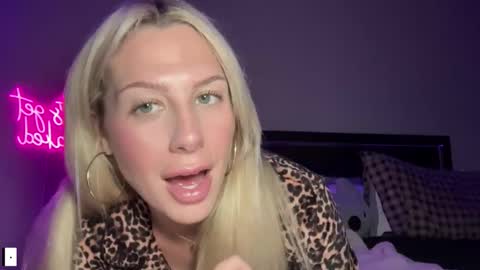 okchelsea online show from 25, 9, 2025