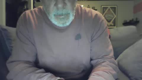 Snapshot of old_bald63 chatting on 30, 12, 2024 old_bald63 online show from 30, 12, 2024