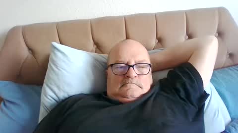 old_fkr online show from 14, 1, 2025