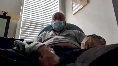 Snapshot of oldsubman chatting on 11, 10, 2025 oldsubman online show from 11, 10, 2025