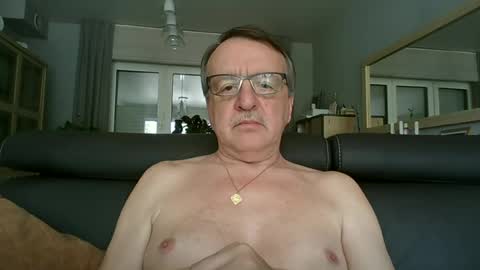 oldtimer160162493 online show from 17, 6, 2026