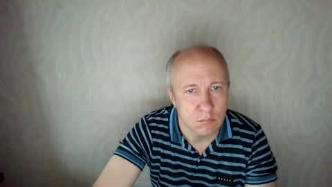 Snapshot of oleg365 chatting on 9, 10, 2025 figaro online show from 9, 10, 2025