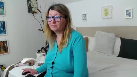 Olga Pavlova online show from 1, 4, 2026