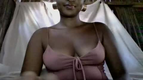 olinah610 online show from 17, 4, 2026