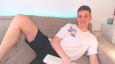 Oliver online show from 28, 2, 2025