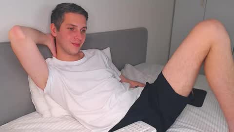 Oliver online show from 15, 11, 2025