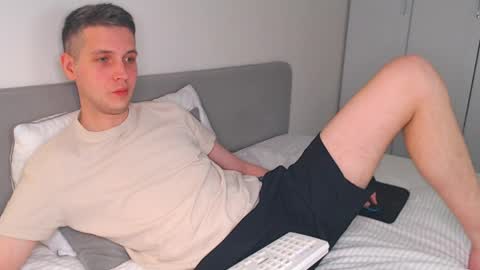 Oliver online show from 2, 4, 2026