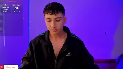 oliveeer online show from 11, 1, 2026