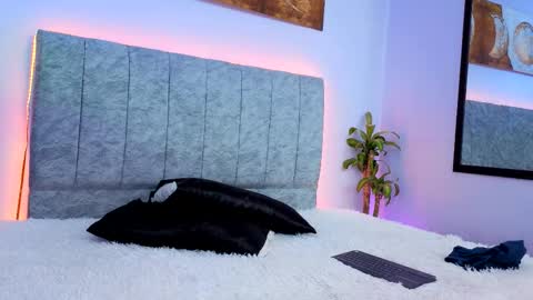 Snapshot of oliver_mr_ chatting on 23, 10, 2025 oliver mr online show from 23, 10, 2025