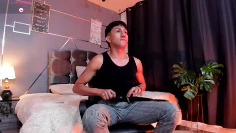 Snapshot of oliver_mr_ chatting on 4, 12, 2025 oliver mr online show from 4, 12, 2025