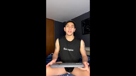 Oliver online show from 15, 12, 2025