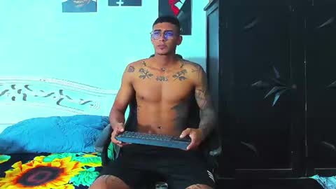 oliver_smith_2 online show from 20, 6, 2026