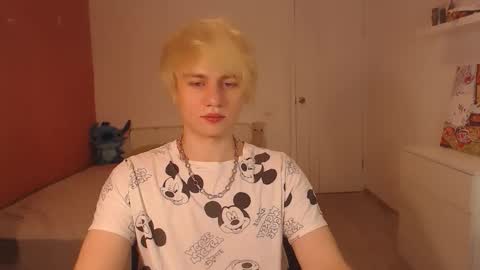 Snapshot of oliver_sweet_ chatting on 11, 9, 2025 Oliver online show from 11, 9, 2025