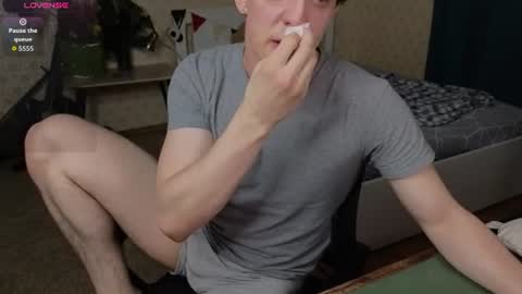 Snapshot of oliver_travis chatting on 8, 8, 2026 Oliver Evans online show from 8, 8, 2026