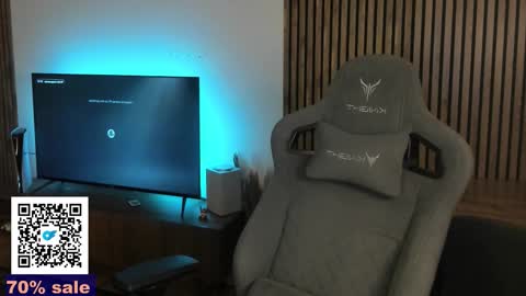 Snapshot of oliverrgroove chatting on 12, 3, 2026 oliverrgroove online show from 12, 3, 2026