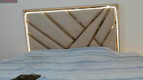 oliver saint online show from 22, 3, 2026