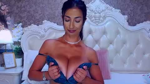 Olive online show from 9, 7, 2026