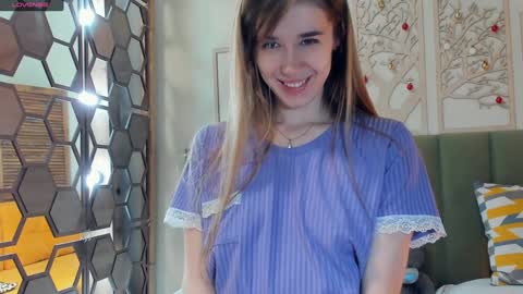 Snapshot of olivia_7 chatting on 23, 1, 2025 Olivia online show from 23, 1, 2025