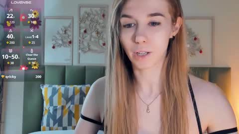 Snapshot of olivia_7 chatting on 12, 2, 2025 Olivia online show from 12, 2, 2025