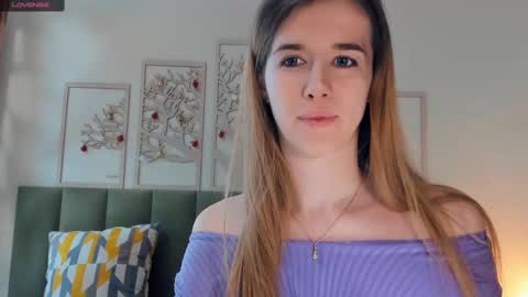 Snapshot of olivia_7 chatting on 22, 2, 2025 Olivia online show from 22, 2, 2025