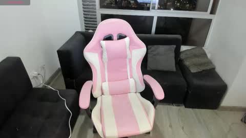 olivia_martine online show from 22, 12, 2025