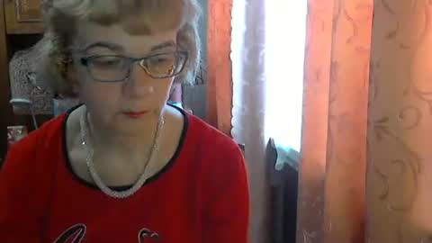 Olivia Mia online show from 31, 3, 2026