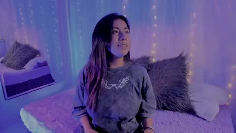 IG Im Oliviamorrys X OliviaMorrys online show from 4, 6, 2026