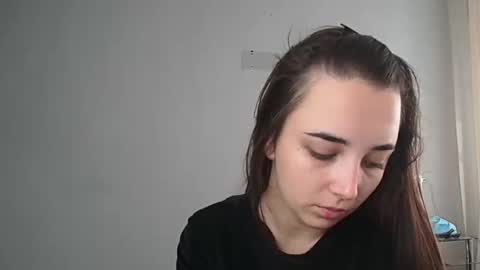 Snapshot of olivia_oliv chatting on 3, 11, 2025 Olivia online show from 3, 11, 2025