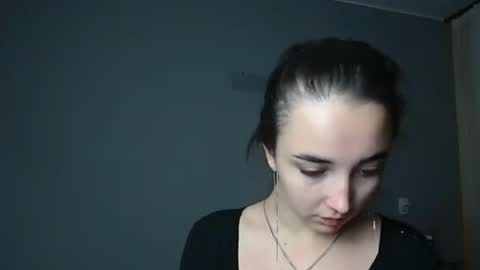 Snapshot of olivia_oliv chatting on 14, 11, 2025 Olivia online show from 14, 11, 2025