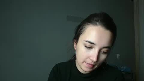 Snapshot of olivia_oliv chatting on 26, 11, 2025 Olivia online show from 26, 11, 2025