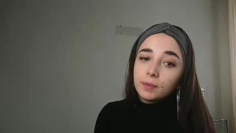 Snapshot of olivia_oliv chatting on 14, 2, 2026 Olivia online show from 14, 2, 2026