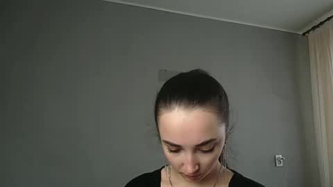 Snapshot of olivia_oliv chatting on 4, 3, 2026 Olivia online show from 4, 3, 2026