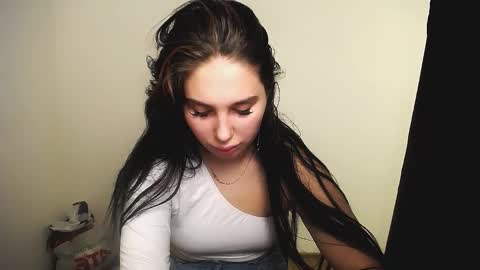 Olivia online show from 27, 11, 2025