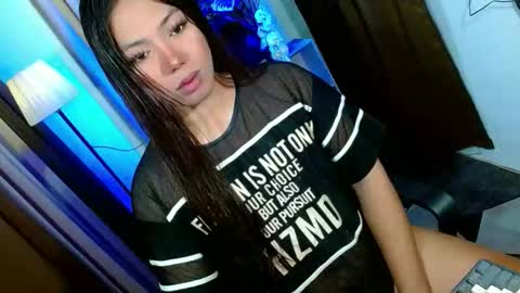 Miss OLIVIA online show from 12, 2, 2026