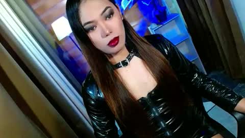 Miss OLIVIA online show from 22, 3, 2026