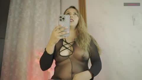  Olivia Velvett  conexion 05 00 pm to 1115 pm colombia online show from 14, 3, 2026